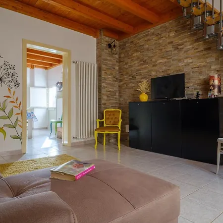 Casa Ta Nonna Supersano
